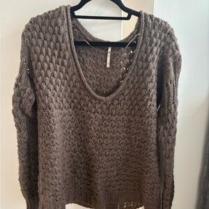 Free People brown (mauve?) Scoop Neck Sweater